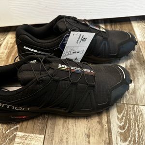 Solomon SpeedCross 4